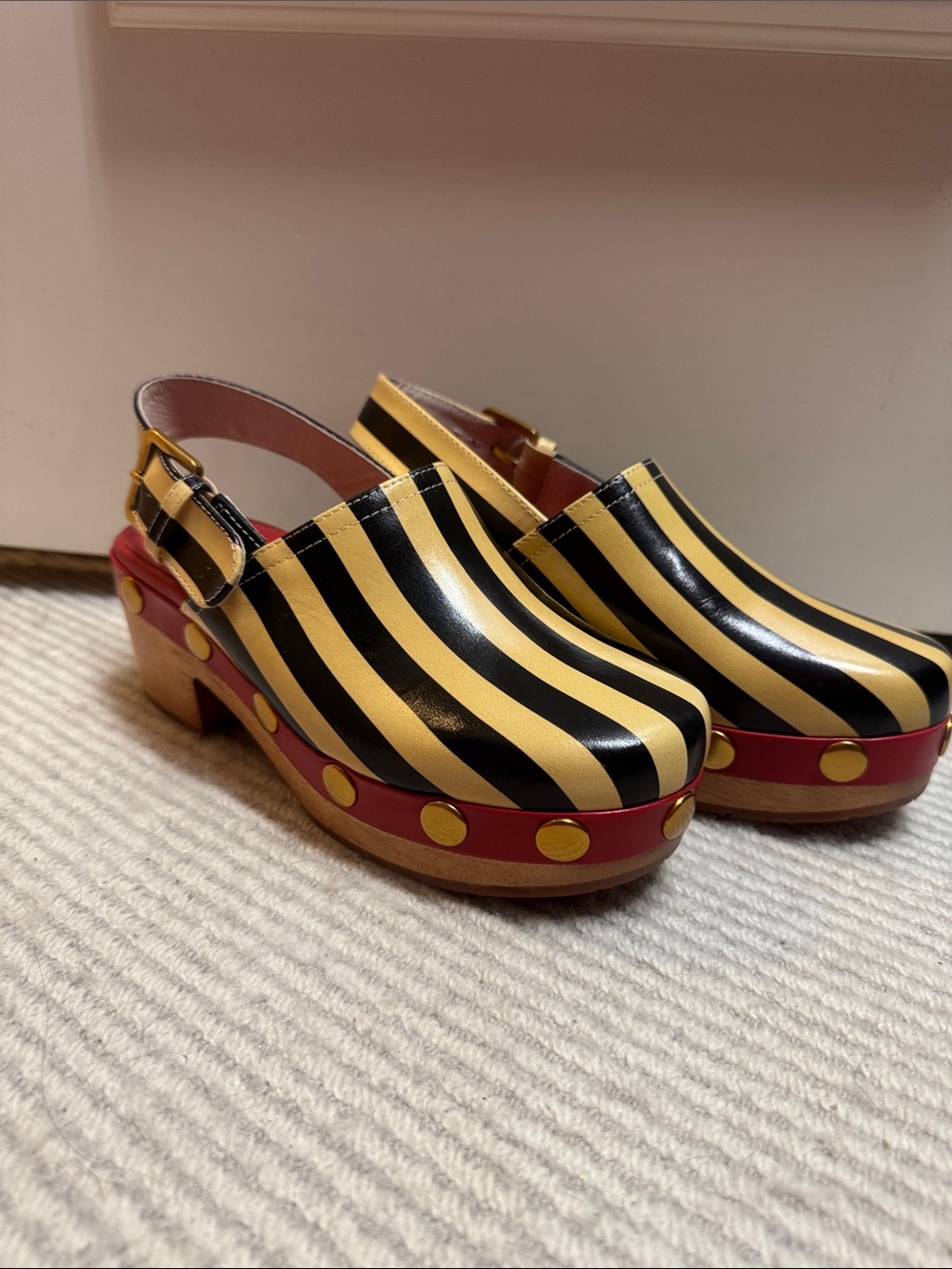 Charlotte Stone Cream & Black Striped Slingback Clogs Red Leather Gold Studs - Picture 4 of 8